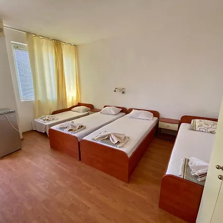 стоянови Hotell 3*